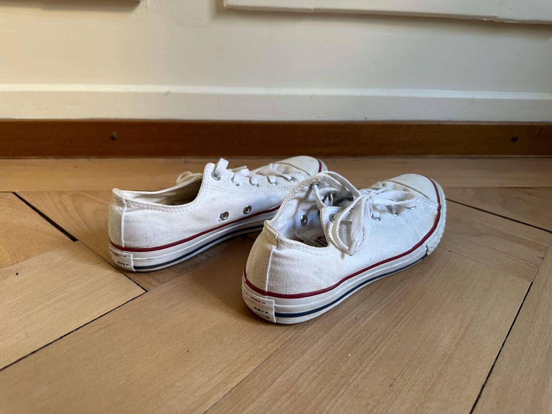 Converse Damenschuhe: CONVERSE - Sneaker weiss 35 – Gebraucht aus Zürich von Diazaio 2