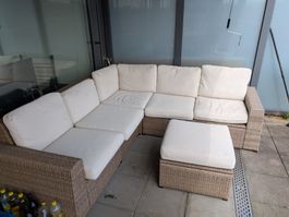 Gebrauchte modulare Gartenlounge mit Hocker