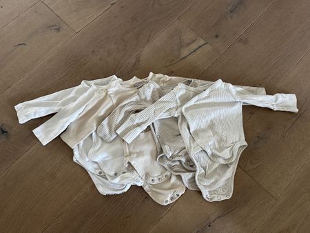 Langarm Bodys Beige/Weiss Gr. 56