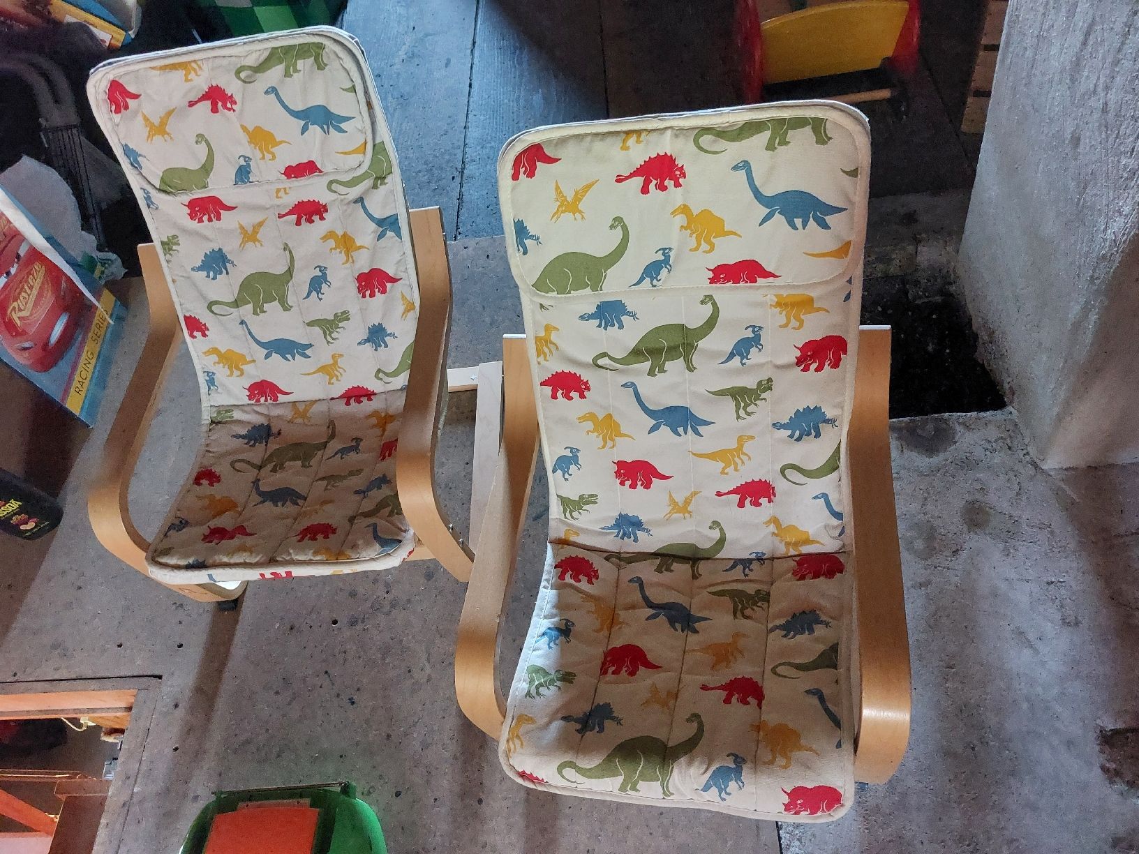 Ikea Poltrone: 4 Stk. Ikea Poeng Sessel Kinder – Usato da Wattwil venduto da swissgirl6 2