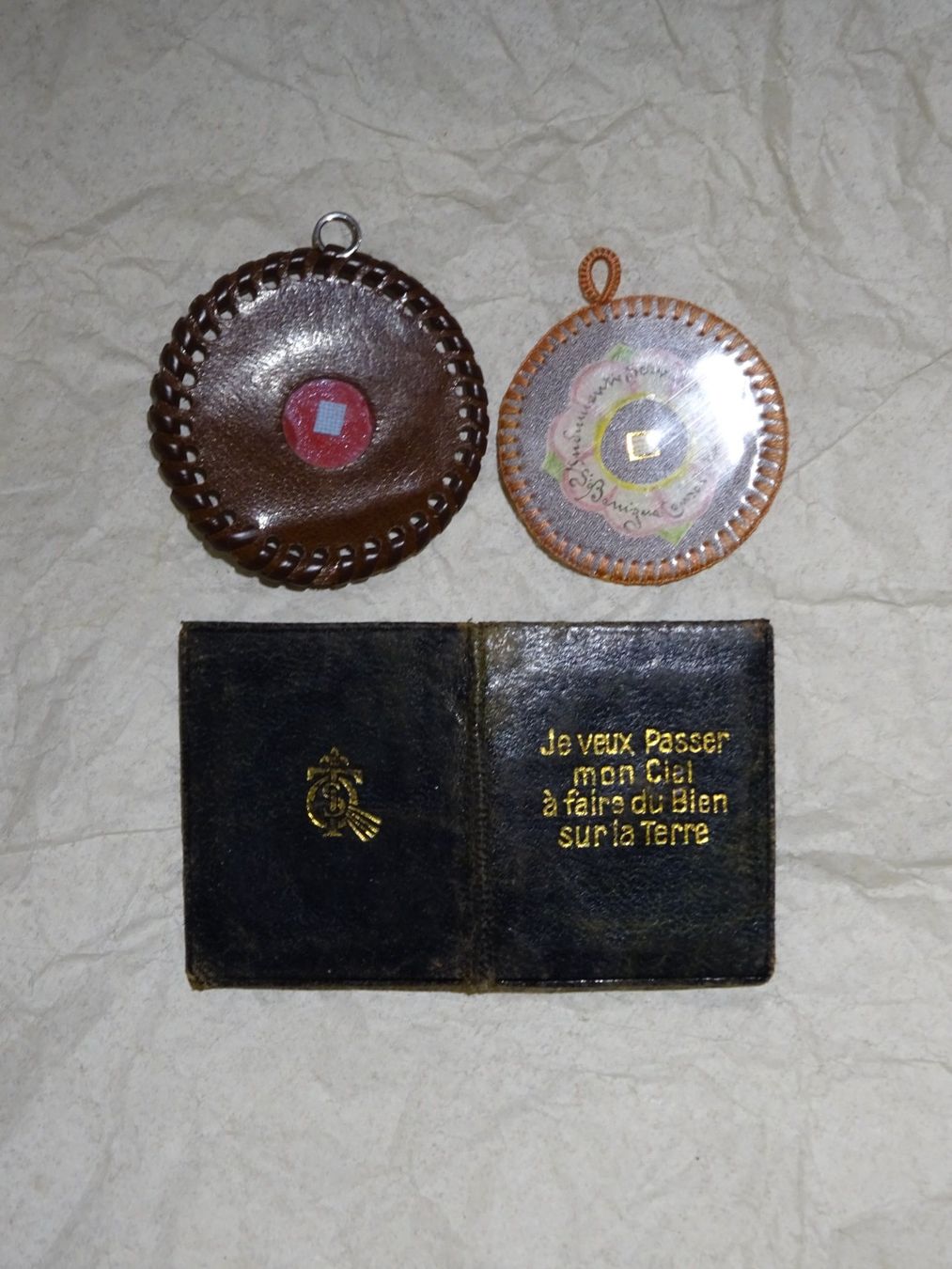 Foto & Immagini: 3x Reliquie / hl. Theresia – Usato da Esslingen venduto da eintagammeer 2