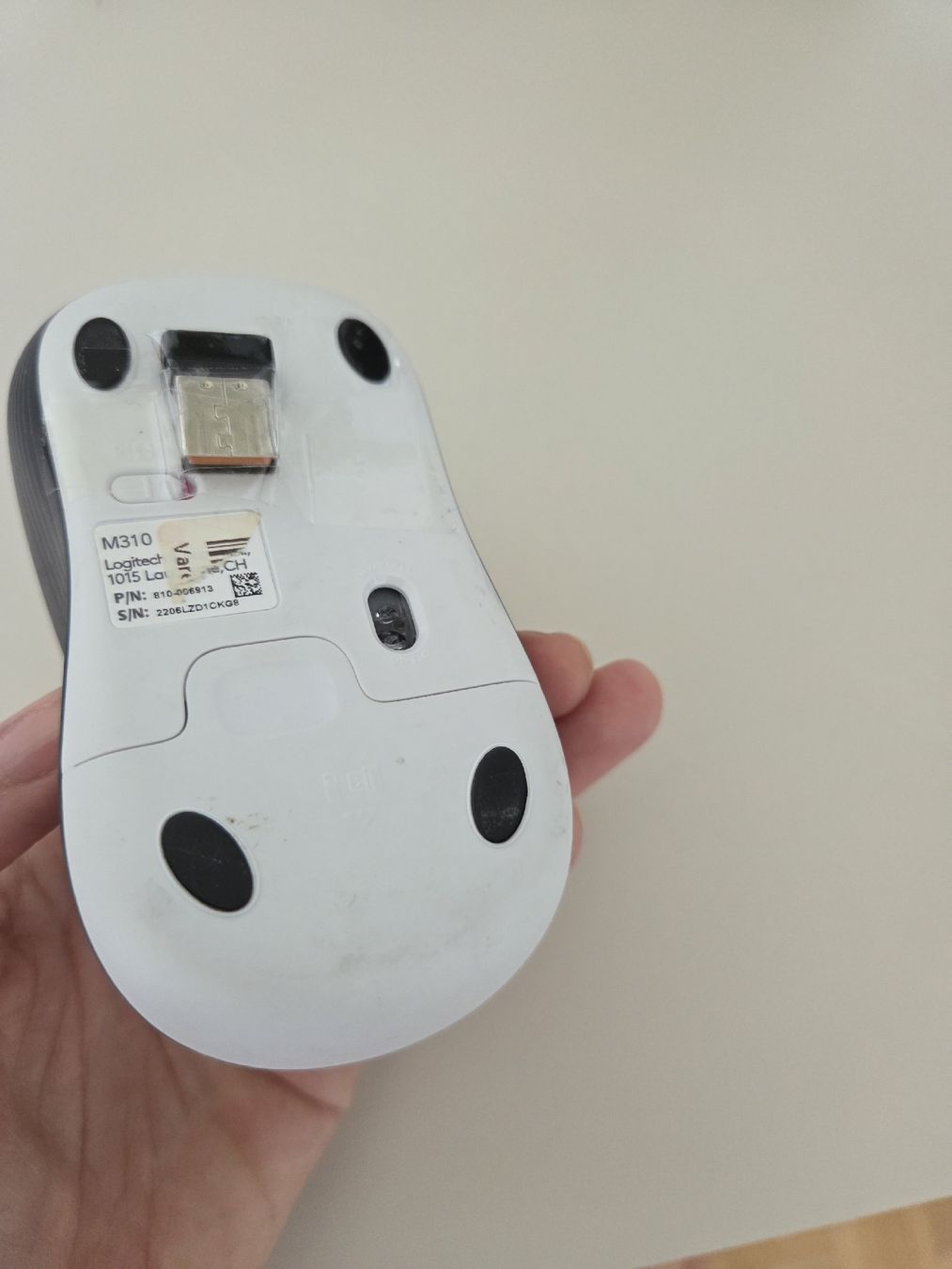 Logitech Souris: Souris sans fil Logitech – D'occasion à Lausanne par fashionistagirlie 3
