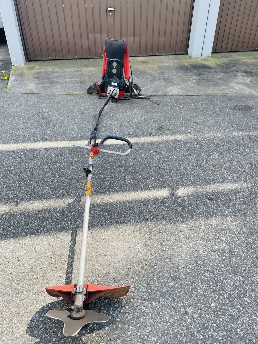 Tutti gli attrezzi: Rasentrimmer Jonsered BP 2040 C – Usato da Würenlos venduto da Shop_Shop