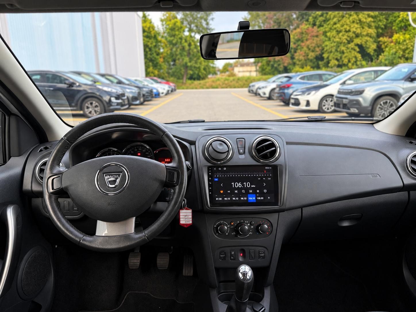 Dacia Automobili: Dacia logan 0.9 tce – Usato da Crissier venduto da vim_r8qn 3