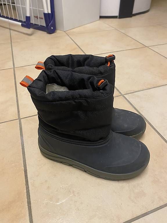 Scarpe per ragazzi: Botte pour enfants taille 33 – Usato da Lausanne venduto da nat_h2gw 1