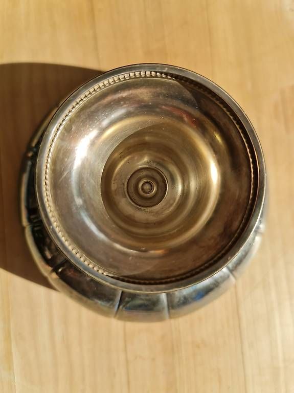 Ciotole: Fussschale, antik, versilbert, Durchmesser 17 cm – Usato da Thun venduto da Lieblingsblume 4