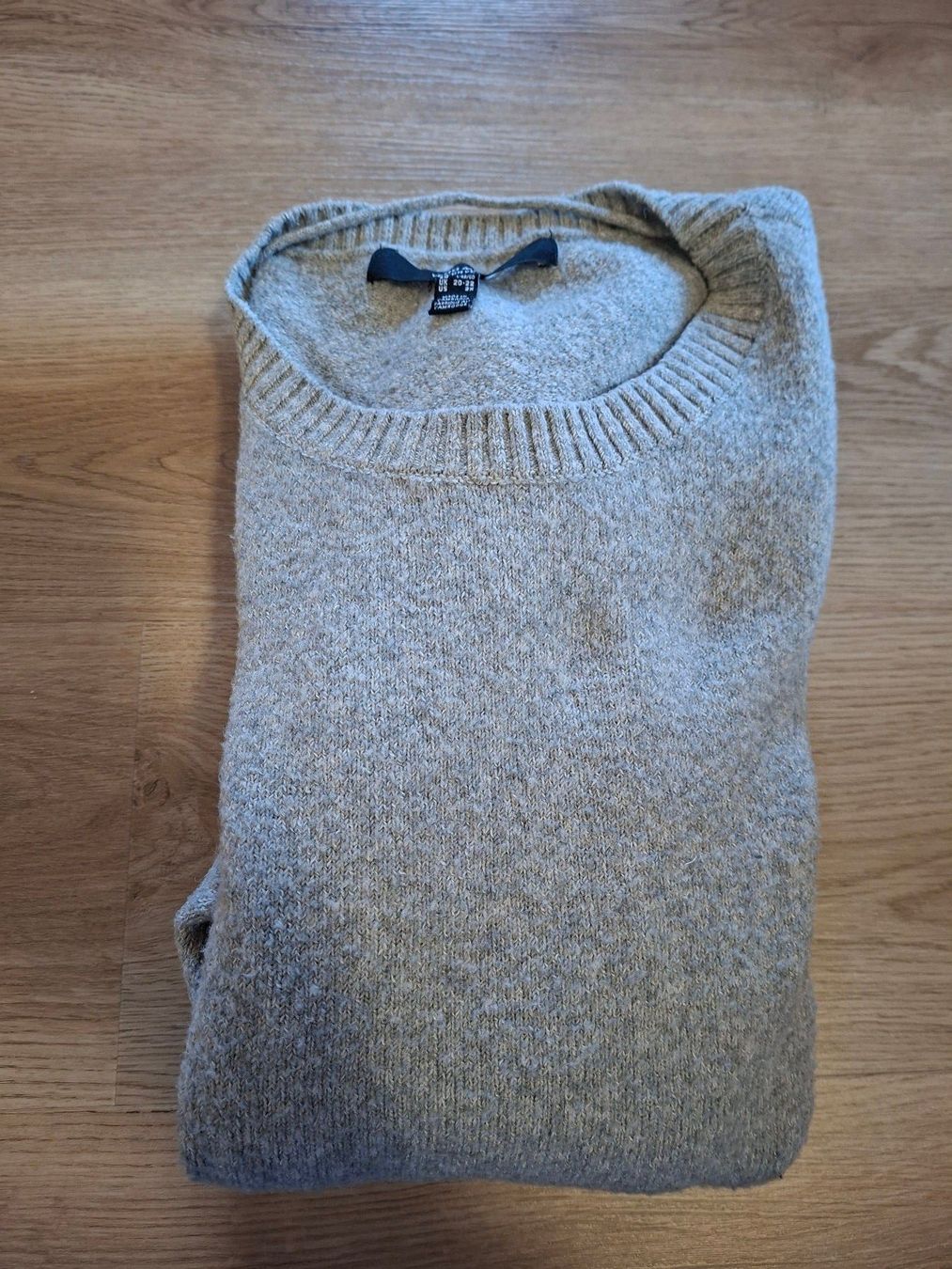 Vero Moda Vestiti: Strickkleid grau – Usato da Oberwil/Dägerlen venduto da Dominique1606 1