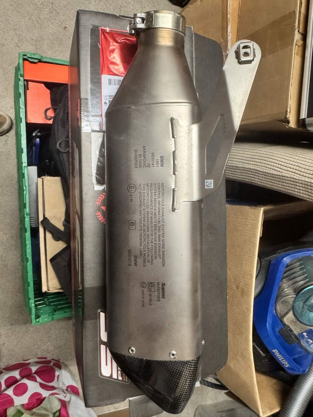 BMW Sistemi di scarico: Pot d’échappement akrapovic – Usato da Saxon venduto da Loris304 1
