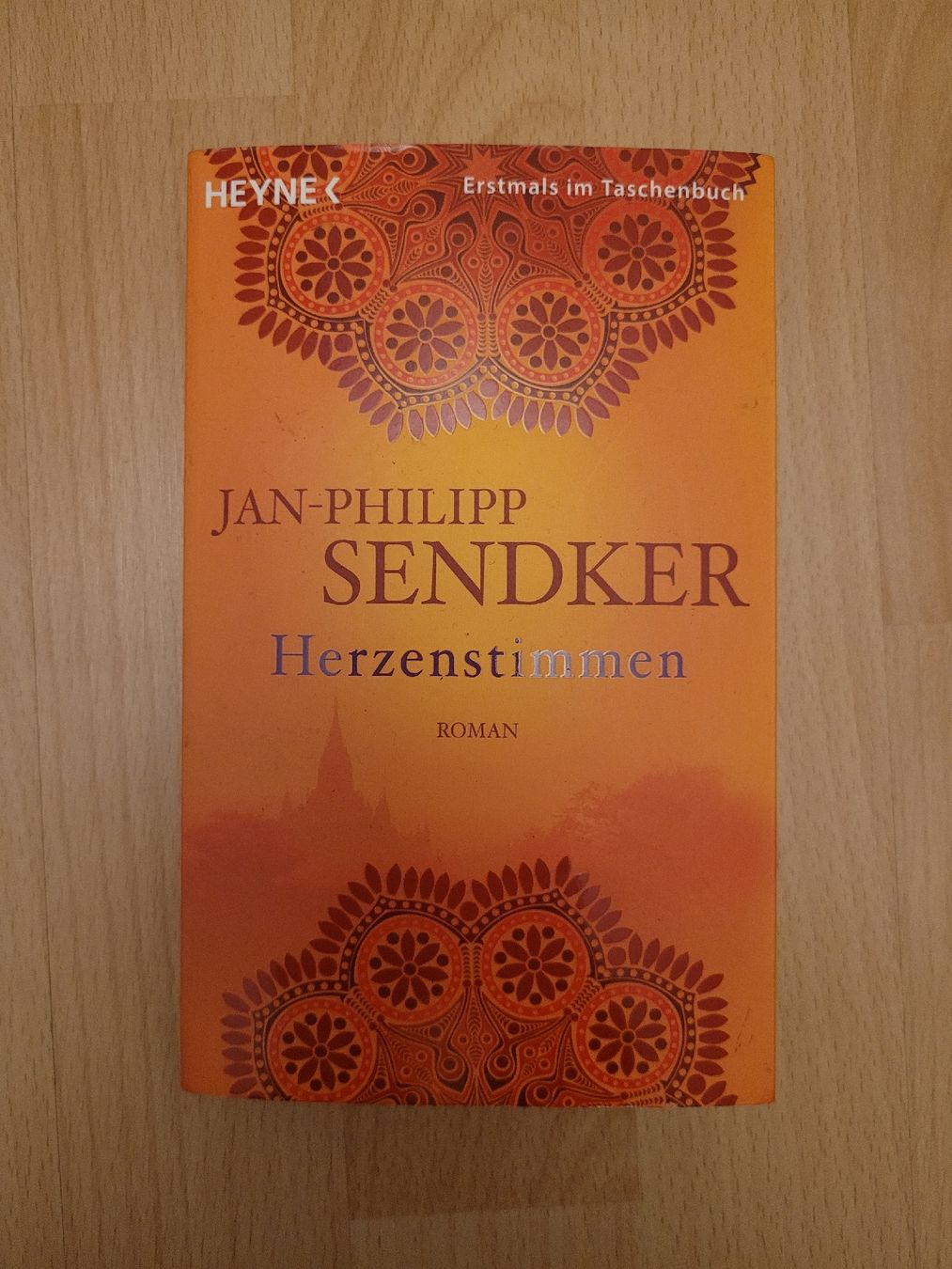 Libri: Jan-Philipp Sendker - Herzensstimmen, Roman – Usato da Perlen venduto da Safari_23
