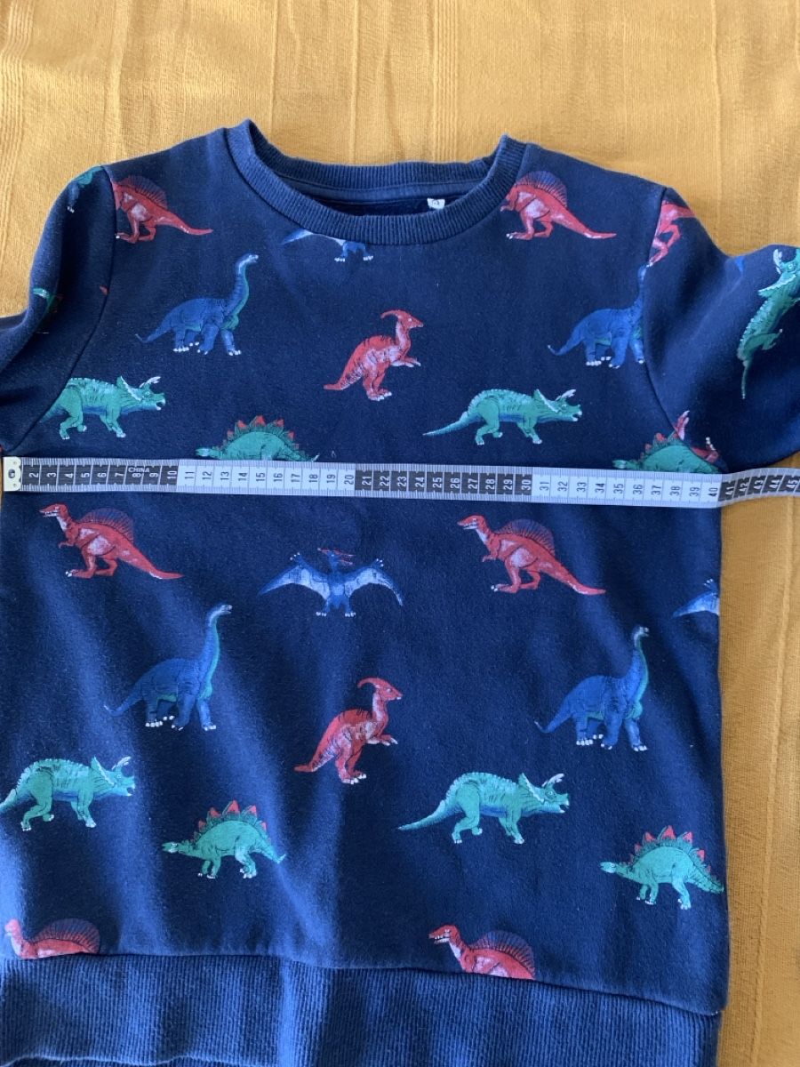 C&A Pulls et sweat-shirts: Pullover Gr. 140 – D'occasion à Winterthur par Samu-V 1