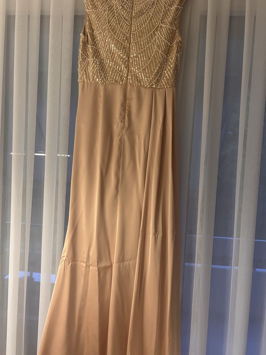 Robes: Abendkleid Perlen beibesetzt Grösse L  – D'occasion à dübendorf par joni025