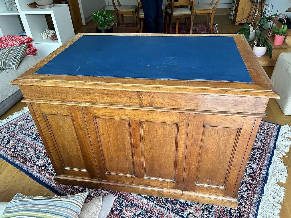 Scrivanie: Bureau antique en parfait état – Usato da Lutry venduto da lau_f86p 1
