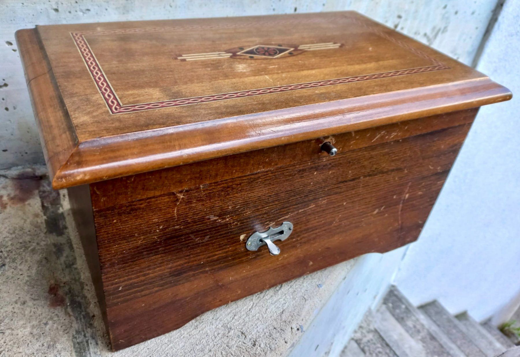 Polyphon Spieldosen: Polyphon mit 11 Lochplatten – Gebraucht aus Burgdorf von glasrabe01 3