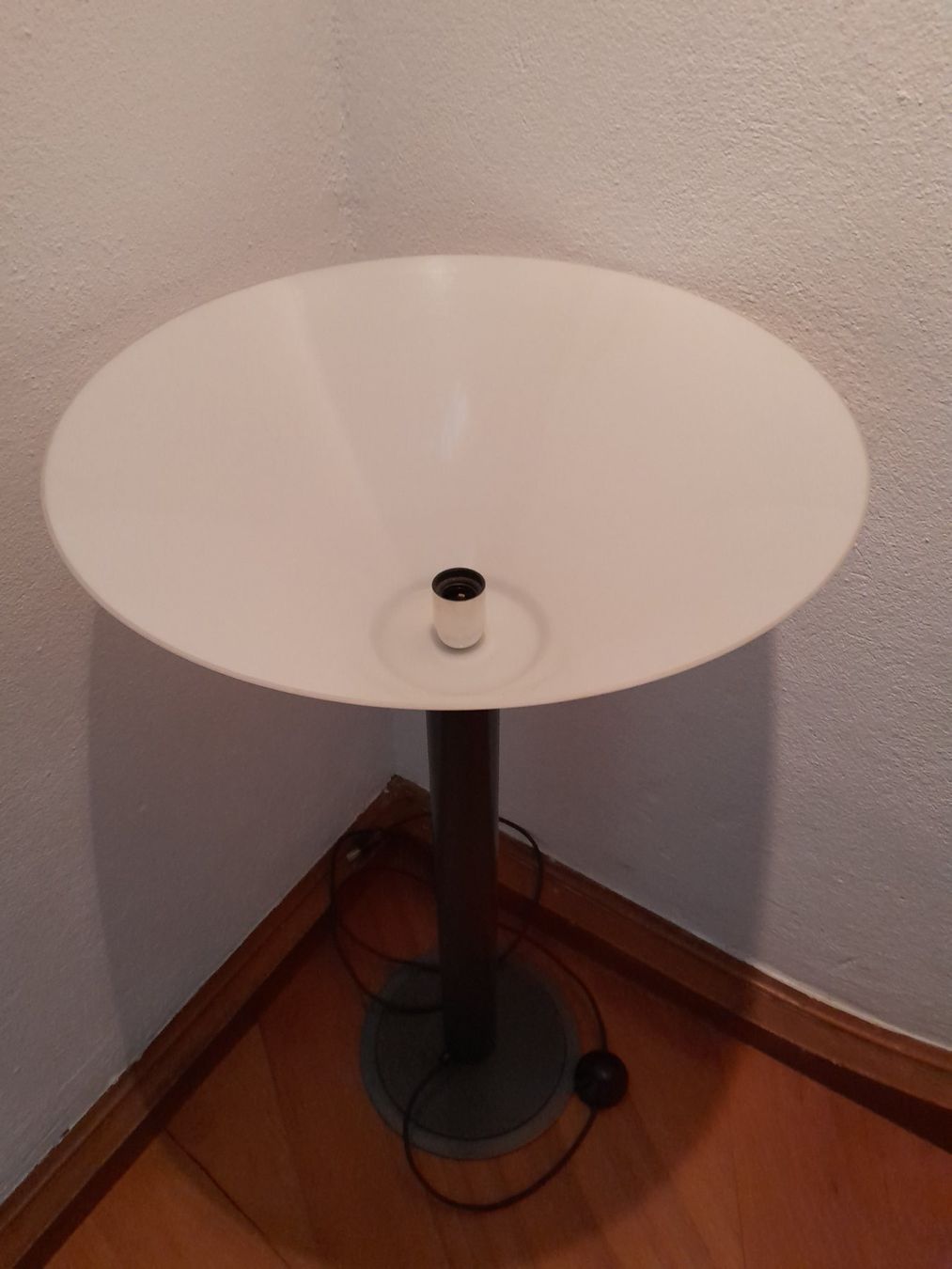 Lampade: Designer Stehlampe – Usato da Pfäffikon ZH venduto da alzu01 1