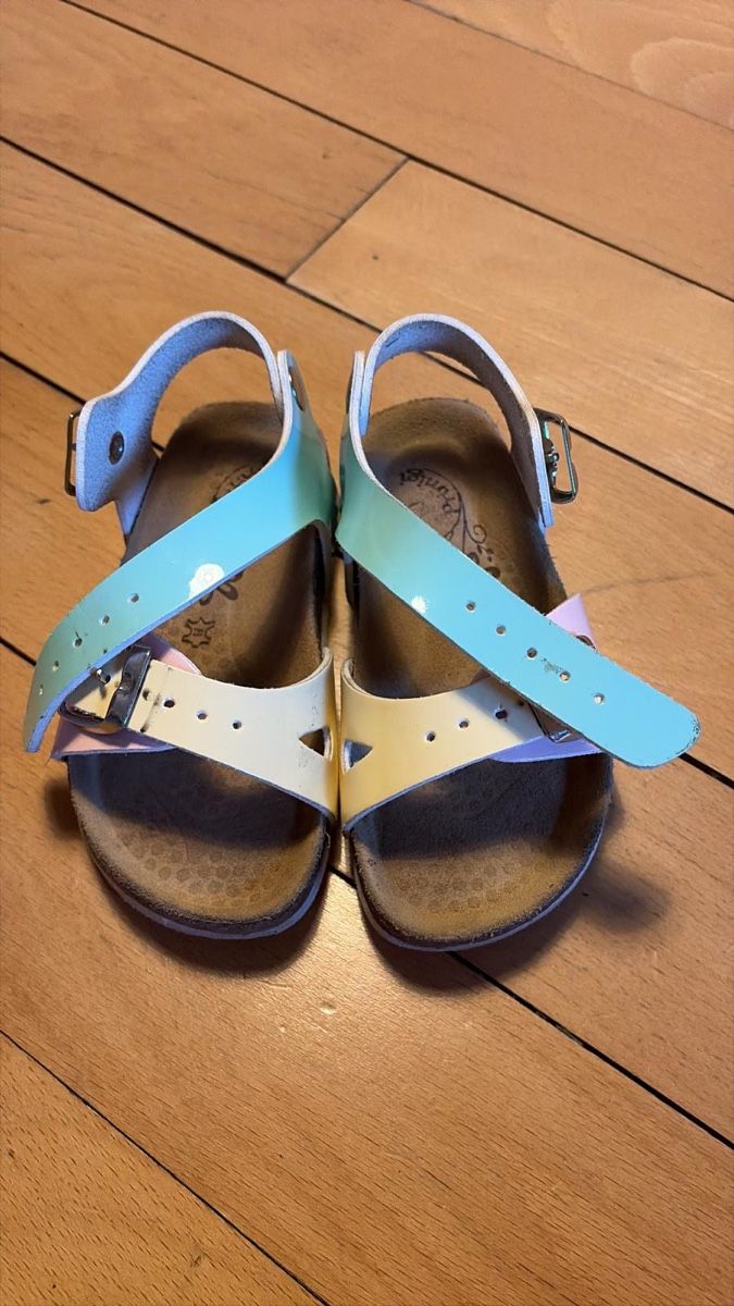 Primigi Chaussures filles: Primigi Sandalen Gr. 23, Mädchen, Pastell – D'occasion à Zürich par marmos91