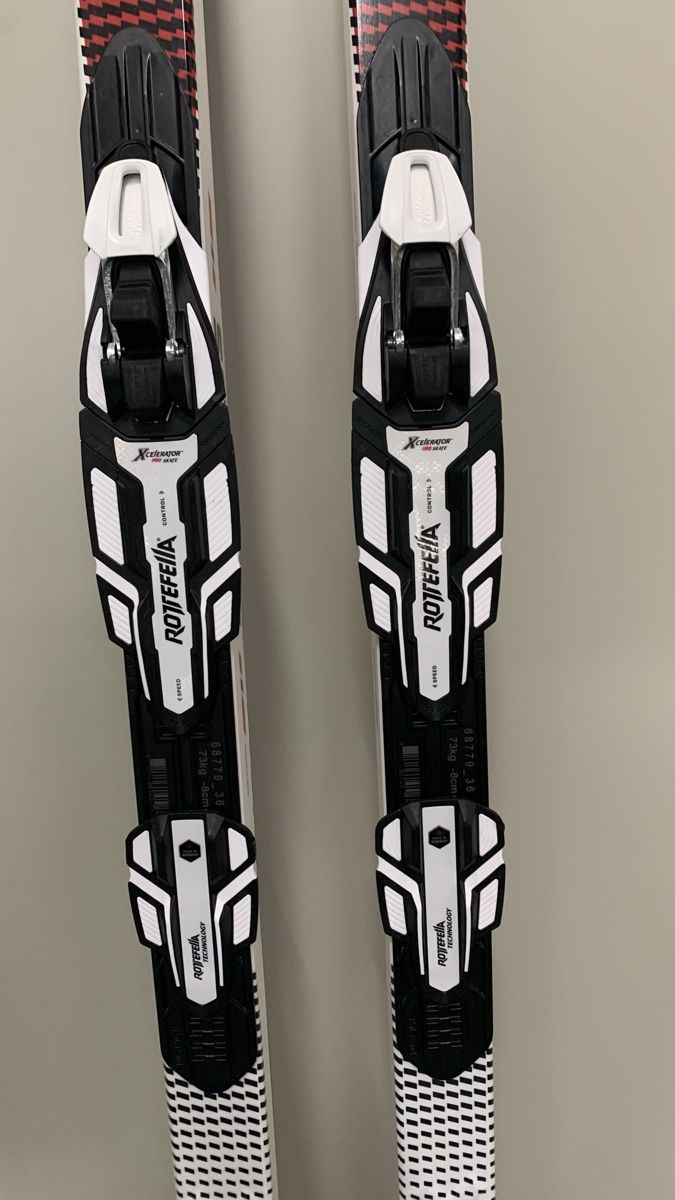 Madshus Sci: Madshus Skating Ski Redline – Usato da Ried-Brig venduto da Feuerhut 2