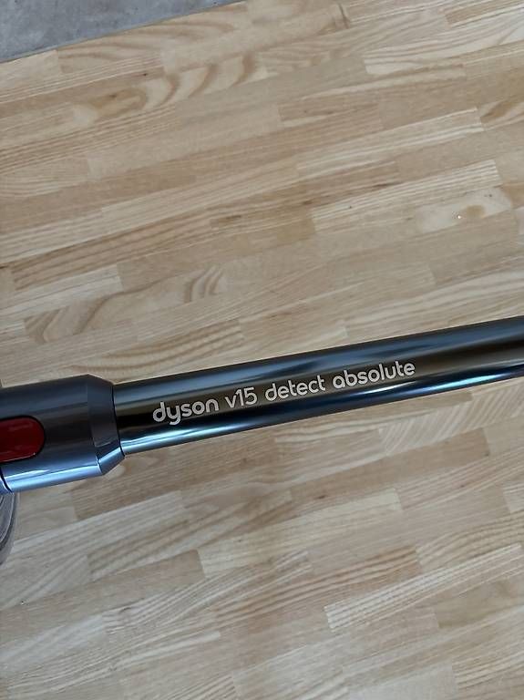 Aspirateurs & Accessoires: Dyson v15 – D'occasion à Chavornay par Mathias2705 1