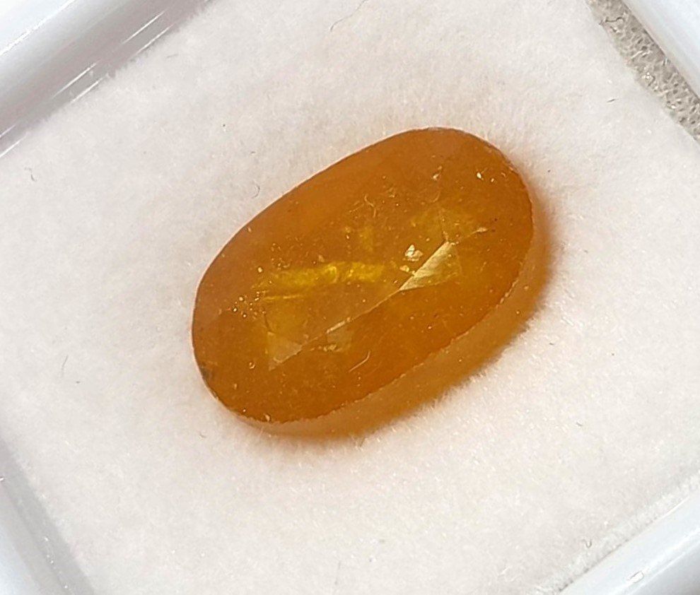 Edelsteine: Saphir jaune LGF 4.81 ct - Valeur 90.- Fr – Neu (gemäss Beschreibung) aus Grimisuat von Valgem 1