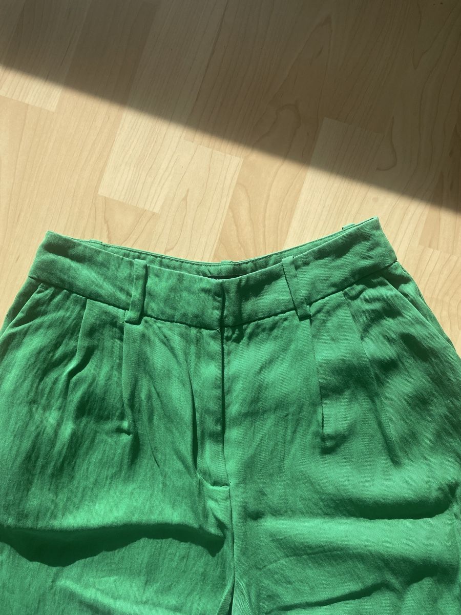 Zara Pantalons: ZARA Stoffhose, Grösse M – Neuf (Voir description) à Sissach par nelimas 3