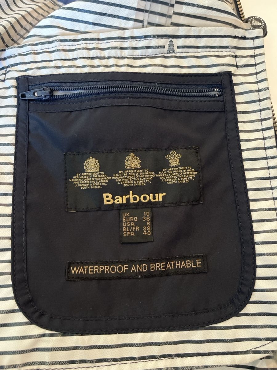 Barbour Giacche: Barbour rain jacket uk 10  – Usato da Zug venduto da ChicSales 5