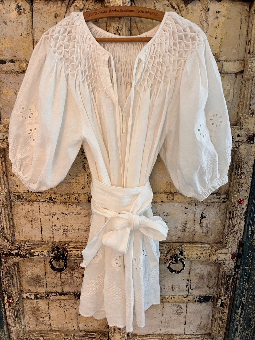 Kleider: 100% Leinenkleid weiss, Grösse 38 – Neu (gemäss Beschreibung) aus Erlenbach ZH von Sinichi