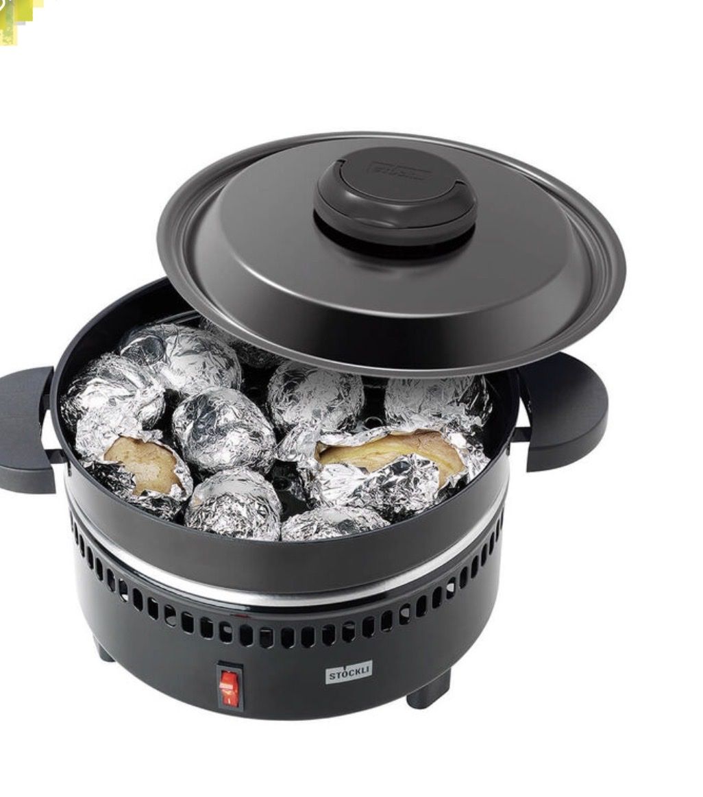 Stöckli Elettrodomestici da cucina: Maroniofen mit Crepe und Grillplate – Usato da Wängi venduto da Boston11 4