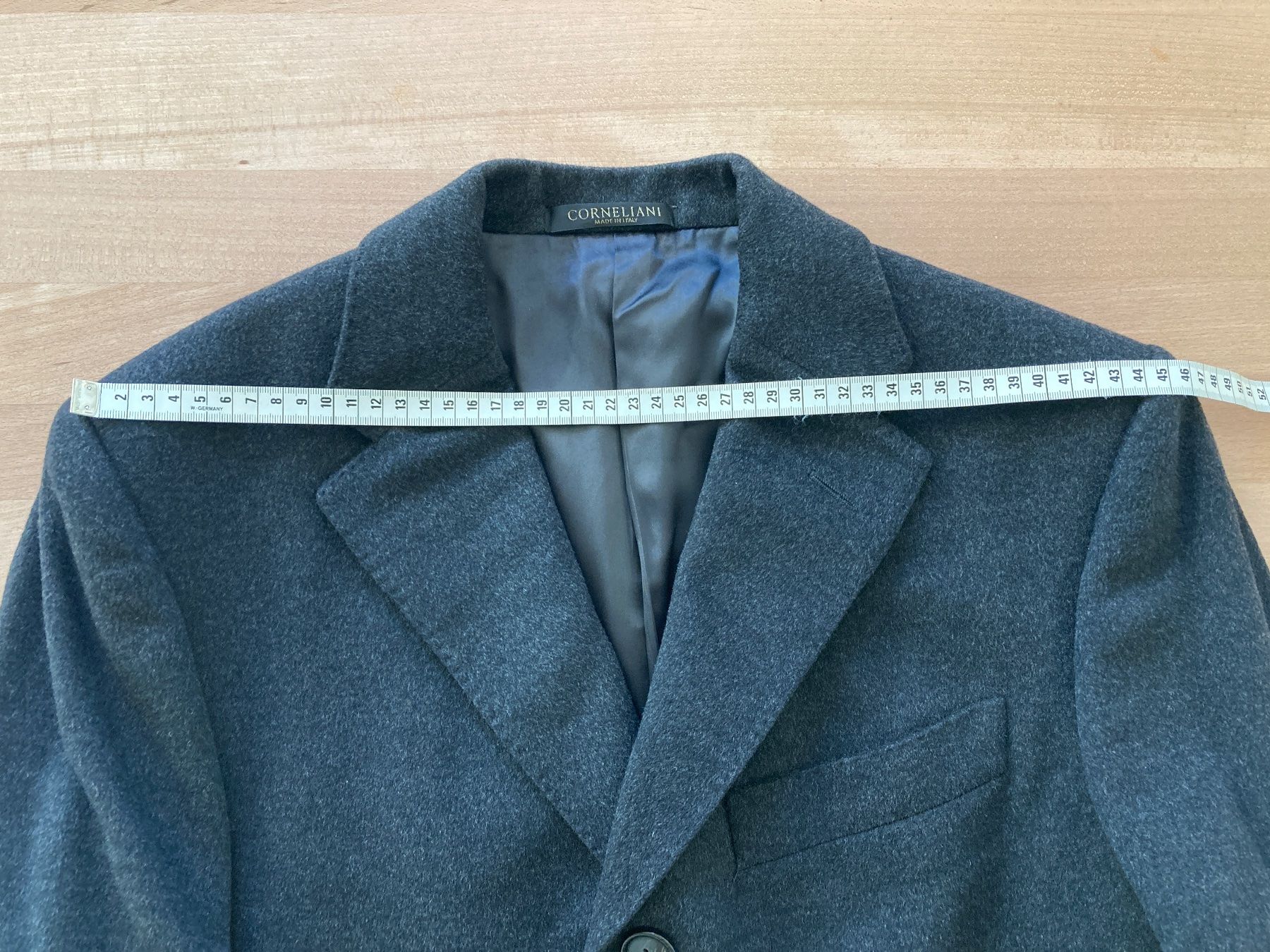 Cappotti: Corneliani Mantel (Wool / Cashmere) – Usato da Binningen venduto da chr_tb7s 7