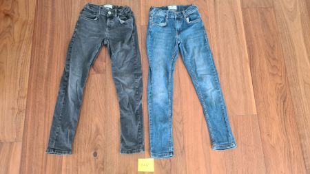 2x Lange Hosen für Jungs, Grösse 146