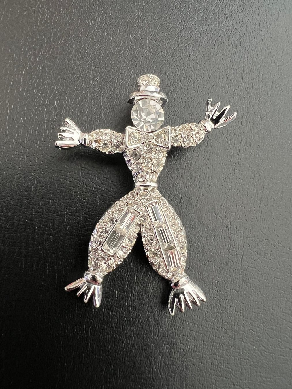 Spille & Fermagli: Brosche Clown mit Swarovski Strass – Nuovo (secondo la descrizione) da Frümsen venduto da amadiss