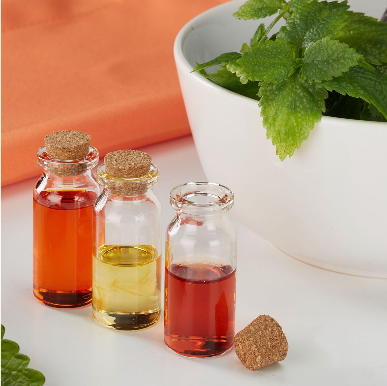 Altro in Stoviglie & Bicchieri: Mini Glasfläschchen mit Korken 60er Set – Nuovo e nell'imballaggio originale da Bülach venduto da DEHAM 4
