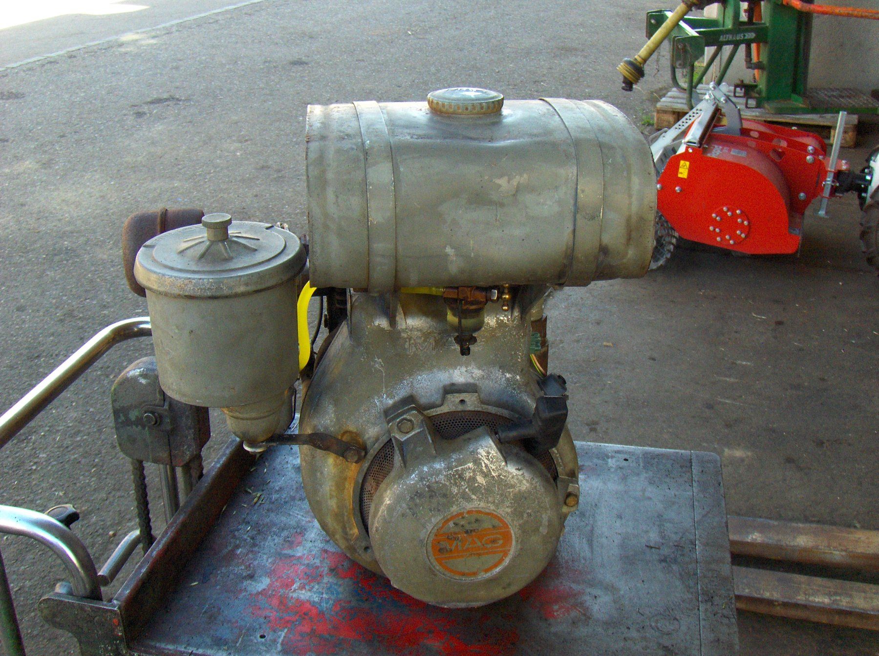 Rapid Tracteurs: Mag Motor  zu Rapid 505 – D'occasion à Hagenbuch ZH par Staubhagenbuch 2