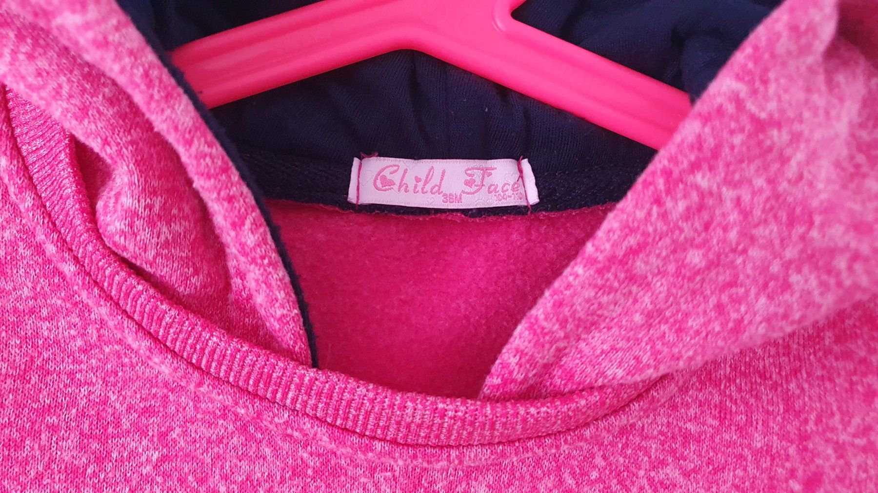 Pulls et sweat-shirts: Glitter Pullover (3J Mädchen) – D'occasion à Sarmenstorf par Lunares 4