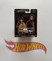 Hot Wheels POP CULTURE Stranger Things 1983 BMW 733i