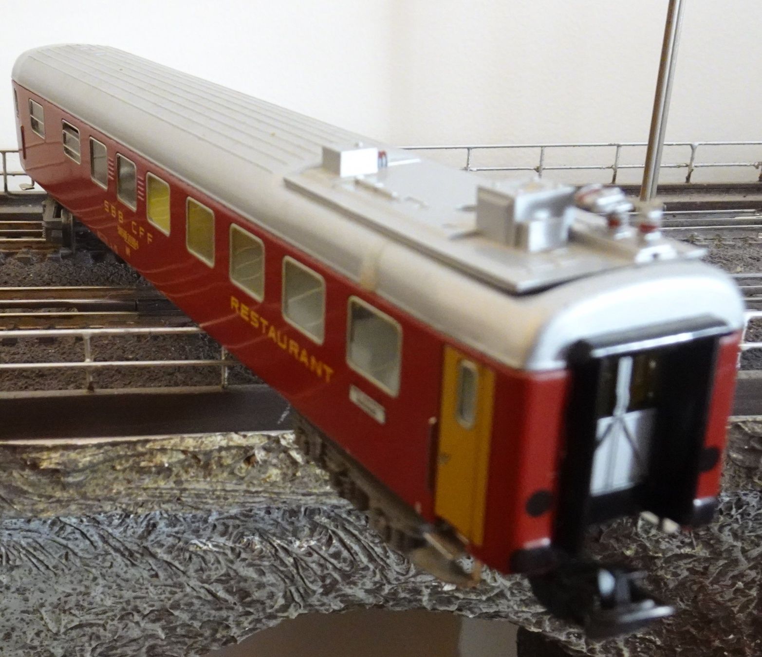 Märklin Trains électriques: Märklin 4068 - Speisewagen der SBB – Neuf (Voir description) à Grossaffoltern par berner85 5