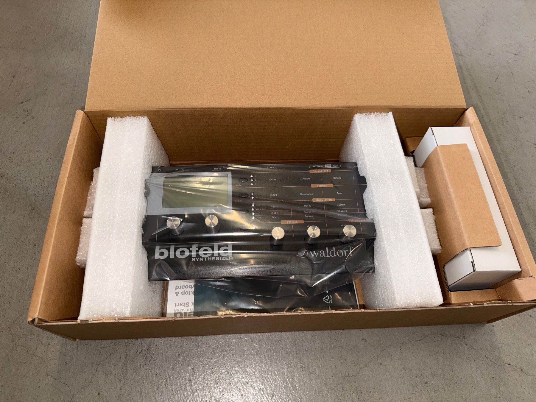 Waldorf Strumenti musicali: Waldorf Blofeld Desktop Synthesizer Black – Nuovo (secondo la descrizione) da Reinach BL venduto da AninaFinds 3