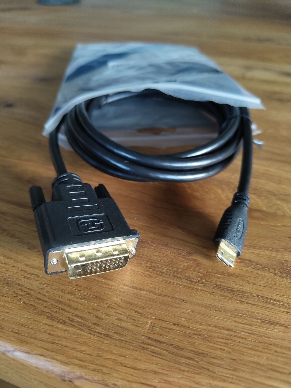 Kabel: DVI zu mini-HDMI Kabel - neu – Neu (gemäss Beschreibung) aus Luzern von mutega