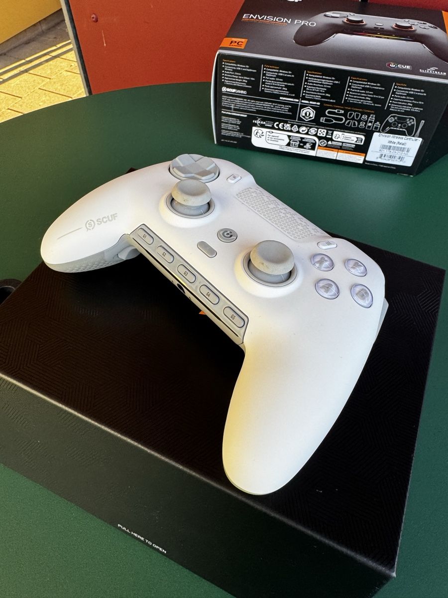 Manettes: Corsair Scuf Envision Pro Wireless Controller – Neuf (Voir description) à Weinfelden par lor_ndm6 3
