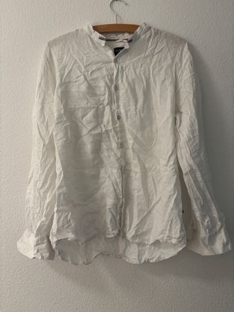 Weißes Leinenhemd von Identiti im Slim-Fit-Schnitt