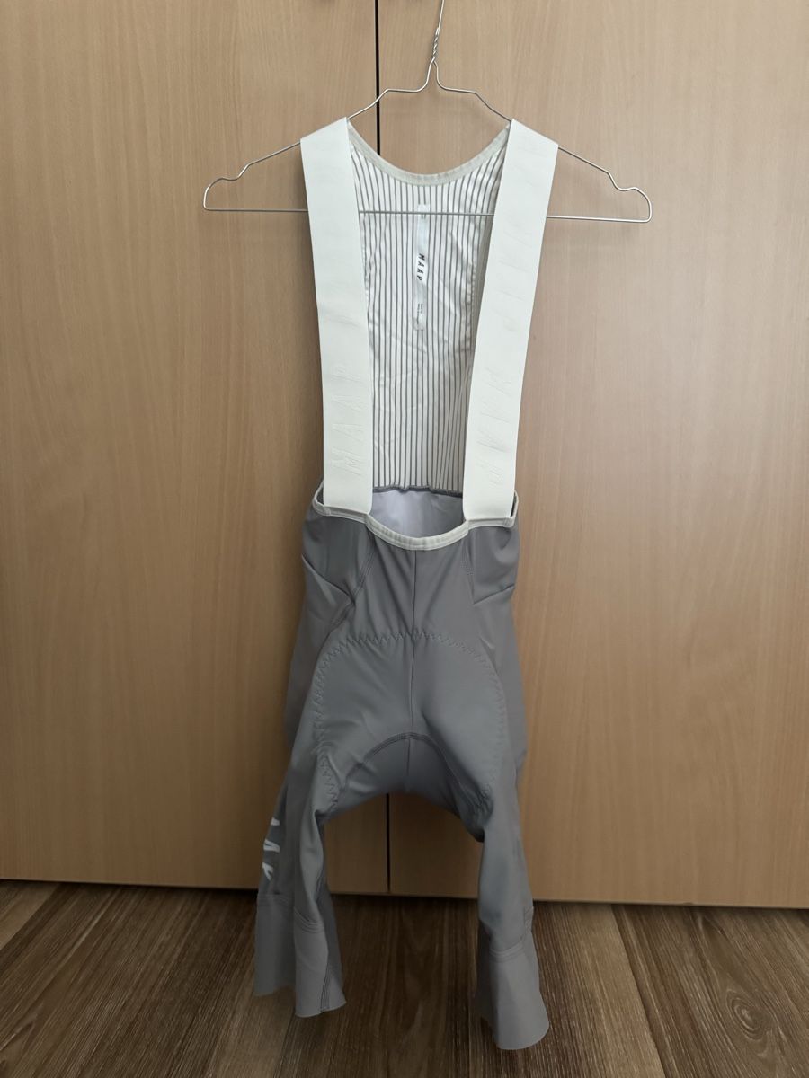 Pantaloni: Maap Bib grau - S – Nuovo (secondo la descrizione) da Hinwil venduto da lucanuenlist