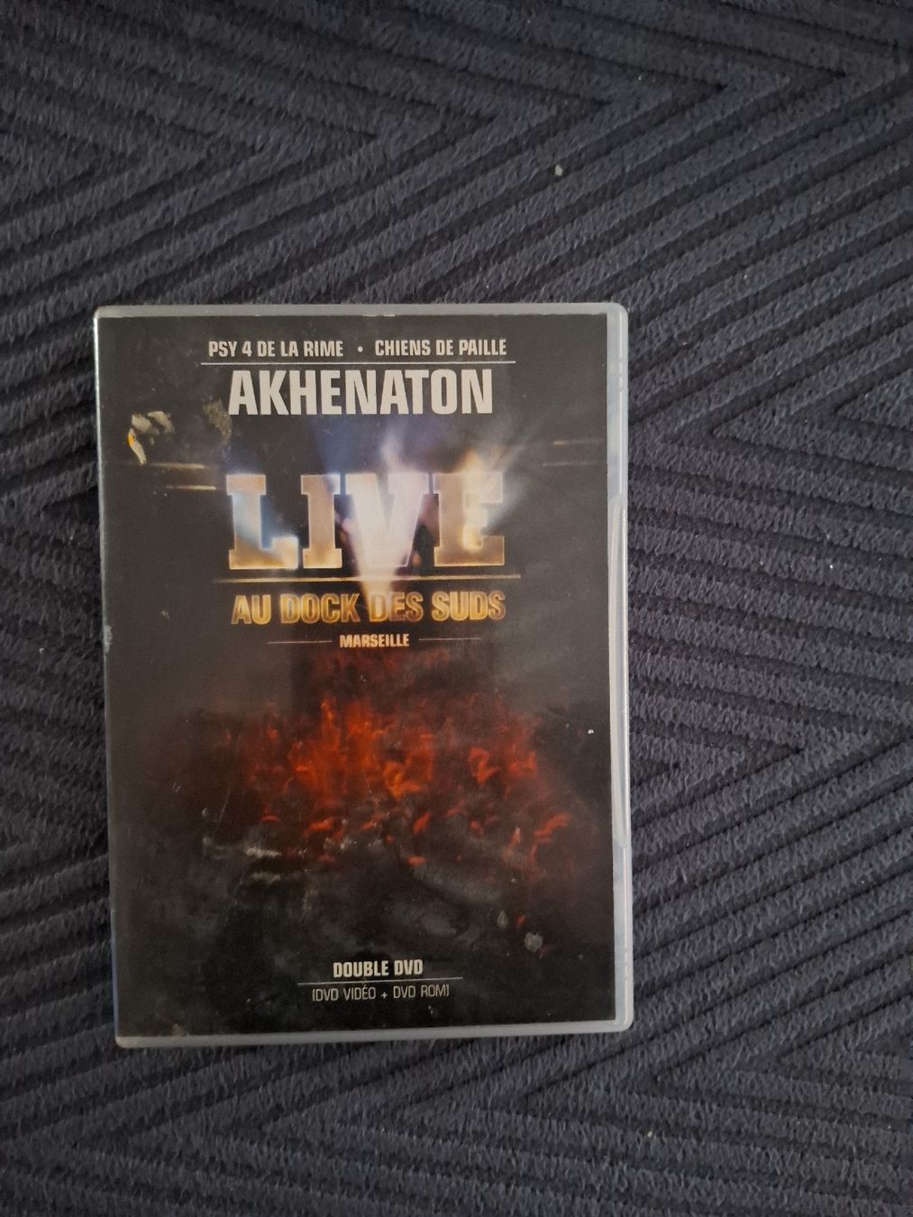 Alle DVDs: AKHENATON Live au Dock des Sud – Gebraucht aus Monte Carasso von Buttefly