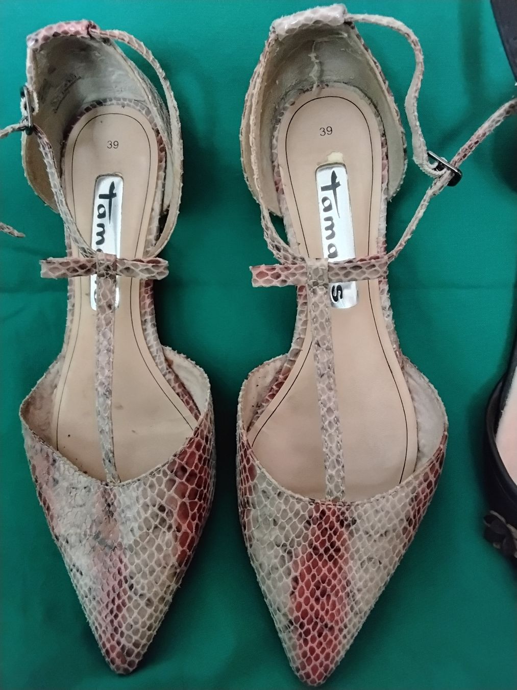 Tamaris Scarpe da donna: Schuhe Damen Grösse 39 2 Paar  – Usato da Grünen venduto da Frauanne 1