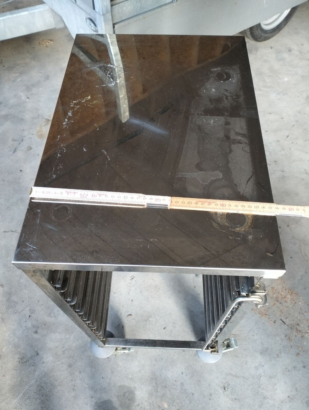 Cucine complete: Rollwagen für Bleche – Usato da Flumserberg Bergh venduto da ram_xqt8 1
