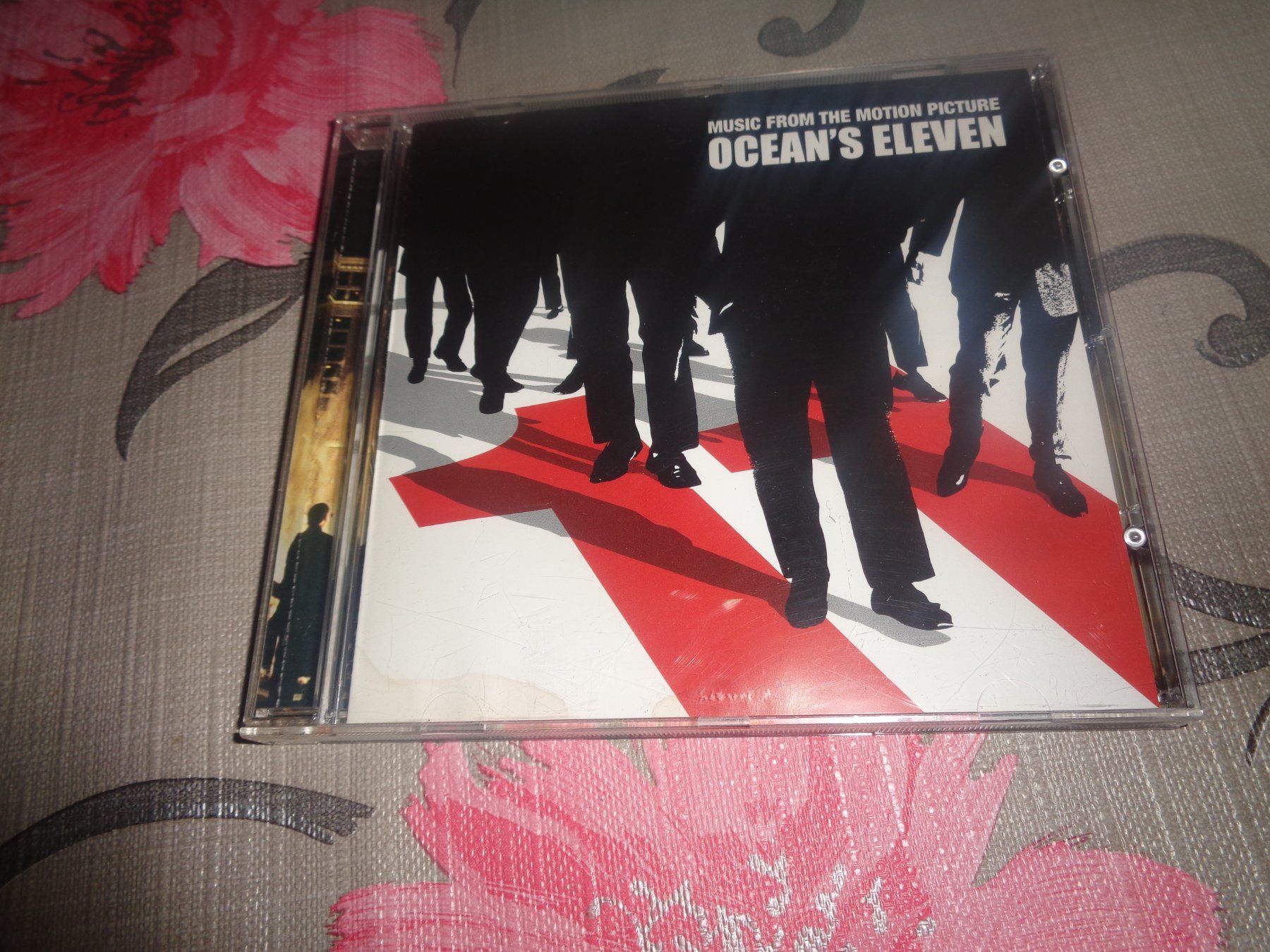 CDs: Ocean's Eleven - Motion  Picture Soundtrack CD – Gebraucht aus Olten von Disc-Ausverkauf