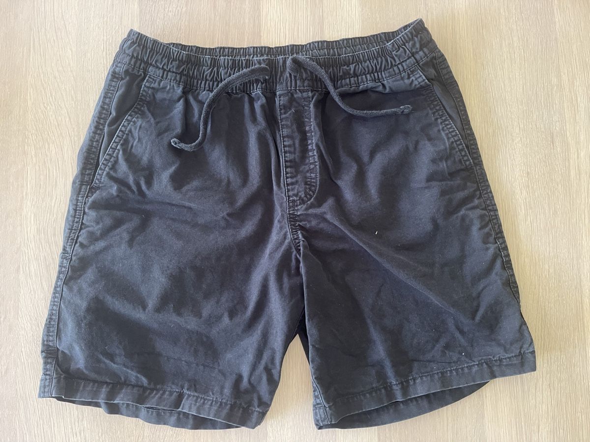Vans Pantaloni: Short Vans (S) – Usato da Commugny venduto da j1976