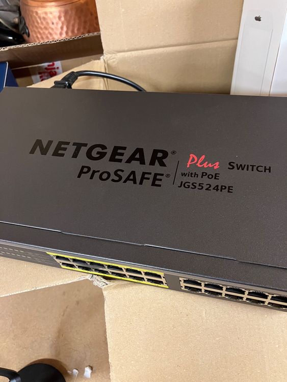 Netgear ProSafe Plus JGS524PE - Gigabit PoE-Switch, 24 Ports | Kaufen ...