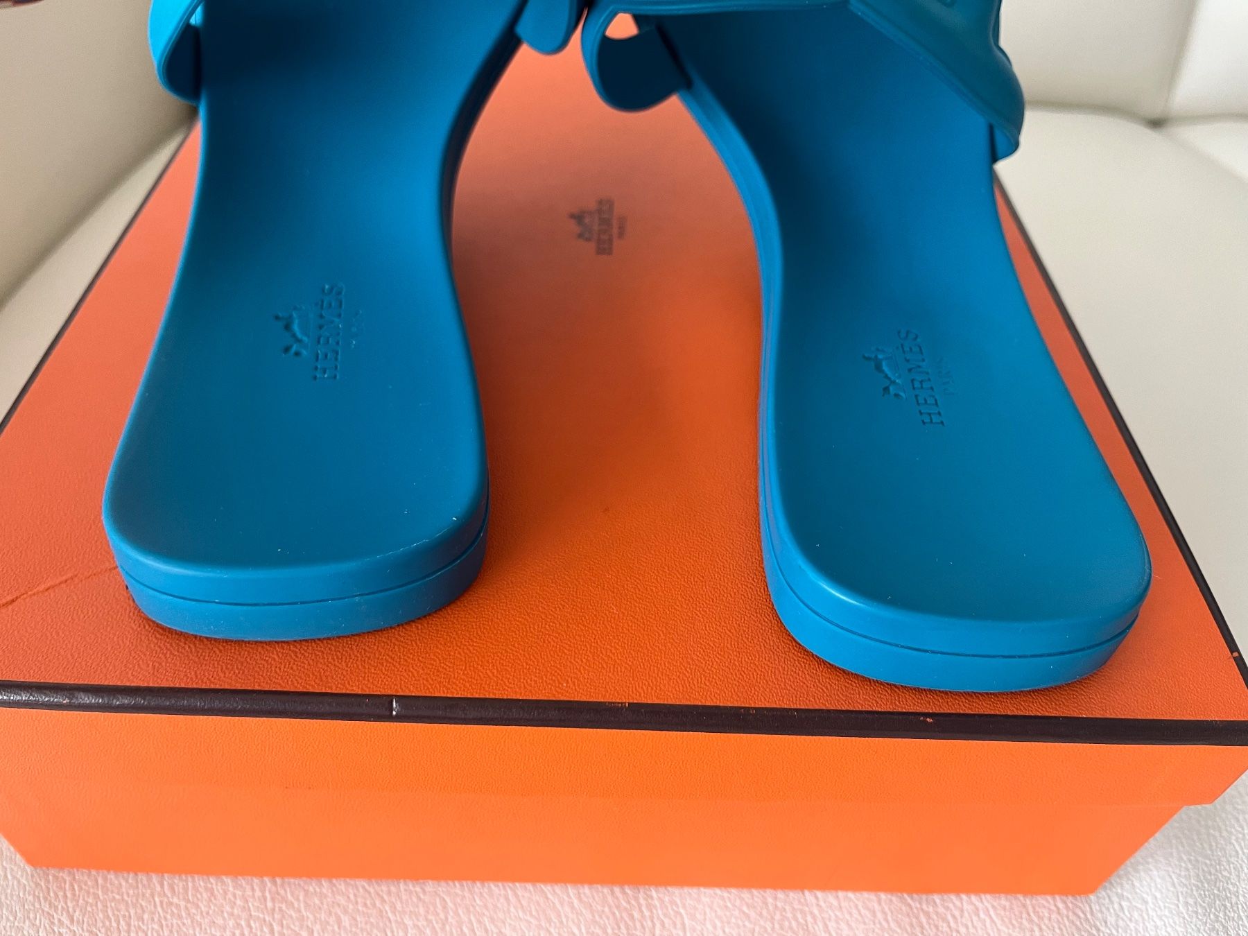 Hermès Chaussures femmes: Hermès Aloha sandals 41 – D'occasion à Neuchâtel par Code001 3