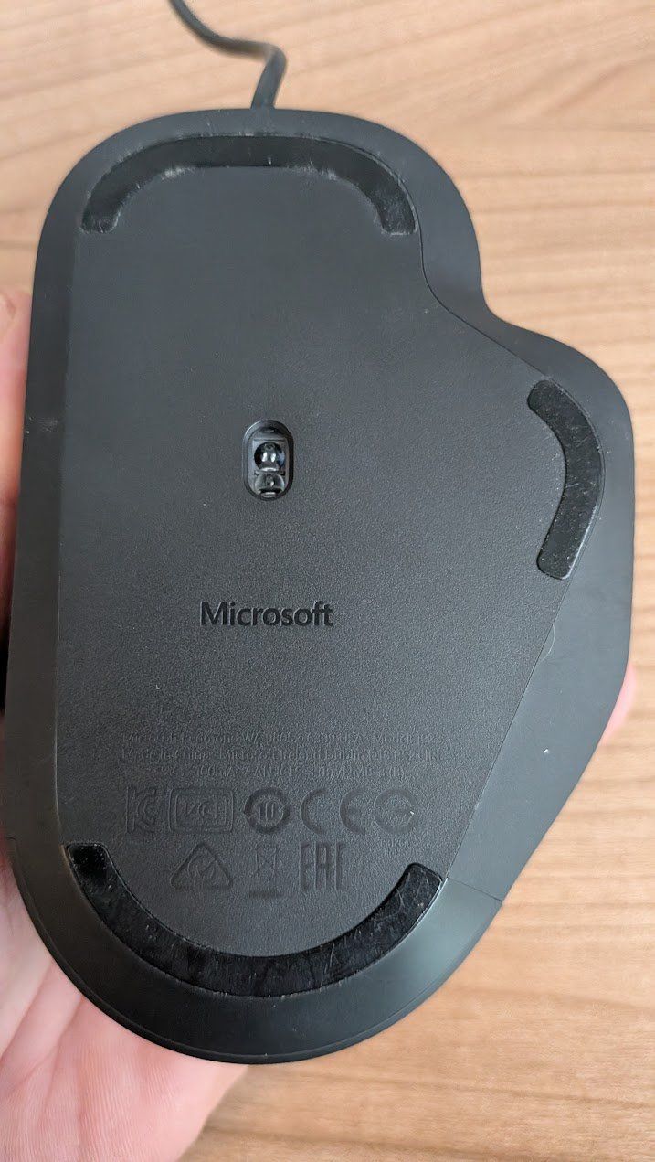 Microsoft Souris: Microsoft Ergonomic Mouse (Kabelgebunden) – D'occasion à Staufen par scorpio.73 2