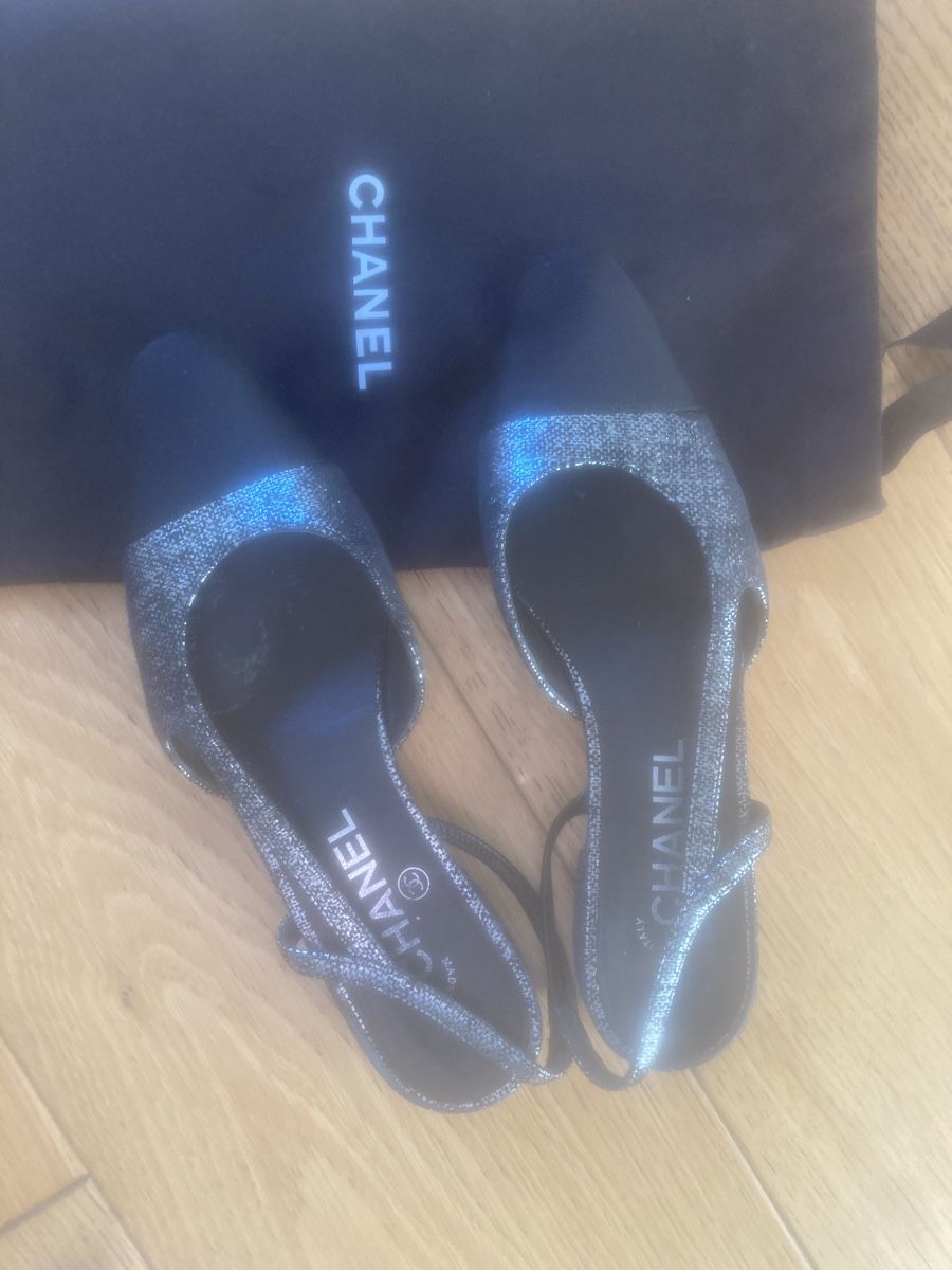 Chanel Chaussures femmes: Sling back Chanel – D'occasion à Montreux par princessleia