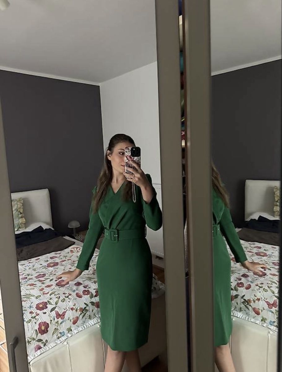 Kleider: Midi Kleid grün – Neu (gemäss Beschreibung) aus Balgach von fad_jb55 1