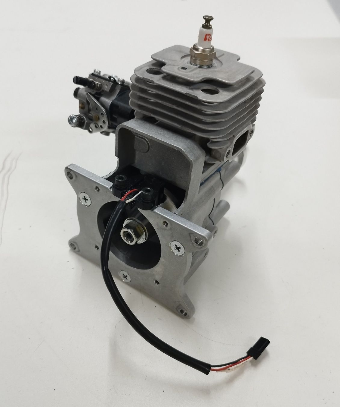RC Modellbau: Occasion ZG 26ccm – Gebraucht aus Kestenholz von Modellbaukeller 3